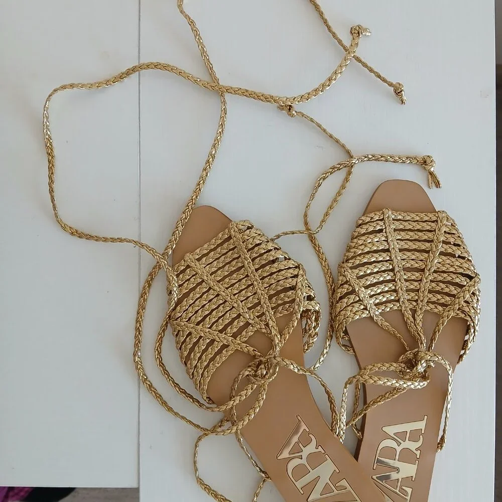 Zara sandals - Picture 4 of 4